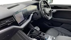 Used 2022 VW Touareg Black Edition SUV | £40,400 (Good price)