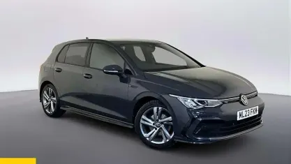 Second-hand VW Golf VIII R-line 150 CP (110 kW) 2023 Gri Hatchback