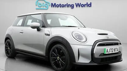 Used 2023 Mini Cooper Level 2 Hatchback | £14,400 (Fair price)