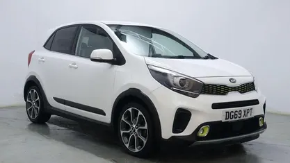 Used Kia Picanto X-Line 84 HP (61 kW) 2019 White Hatchback