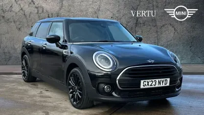 Begagnad Mini Cooper Clubman Classic 136 HK (100 kW) 2022 Svart Kombi