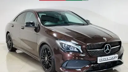 Usado Mercedes CLA220 AMG line 177 CV (130 kW) 2017 Marrón Berlina