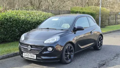 Usado Vauxhall Adam 69 CV (50 kW) 2019 Negro Utilitario