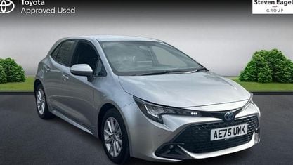 Begagnad Toyota Corolla 140 HK (102 kW) 2026 Halvkombi