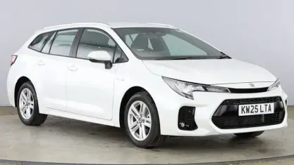 Used Suzuki Swace 140 HP (102 kW) 2024 White Estate