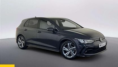 Second-hand VW Golf VIII R-line 150 CP (110 kW) 2024 Hatchback