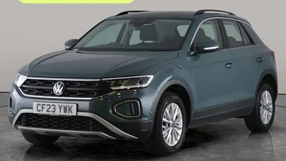 Used VW T-Roc Life 110 HP (80 kW) 2023 SUV
