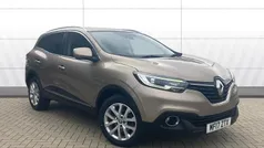 Used 2015 Renault Kadjar Dynamique SUV | £8,799 (Fair price)