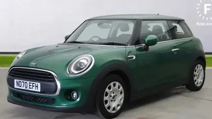 Used Mini ONE Classic 102 HP (75 kW) 2020 Green Hatchback