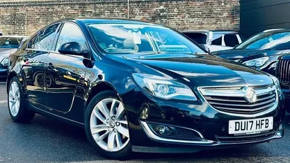 Black Used 2016 Vauxhall Insignia SRi Hatchback | £6,495 (A bit pricey)