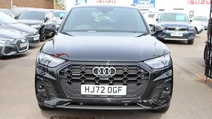 Used Audi Q5 Advanced 265 HP (194 kW) 2022 Black SUV