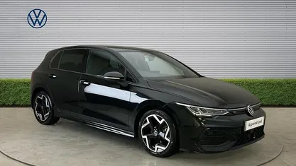 Used VW Golf VIII R-line 150 HP (110 kW) 2025 Hatchback