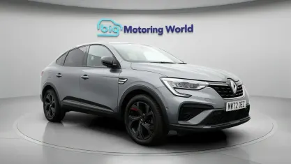 Używany Renault Arkana R.S. 145 KM (106 kW) 2022 Szary SUV