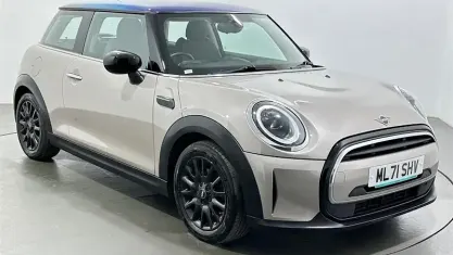 Used Mini Cooper Classic 136 HP (100 kW) 2022 Grey Hatchback