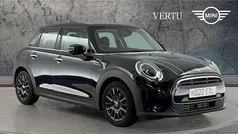 Used 2022 Mini Cooper Classic Hatchback | £16,495 (Good price)