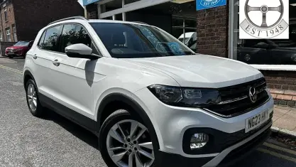 Used VW T-Cross SE 95 HP (69 kW) 2023 White SUV