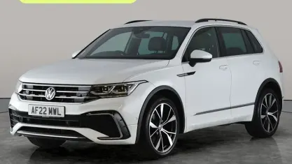 Używany VW Tiguan R-line 150 KM (110 kW) 2022 Biały SUV
