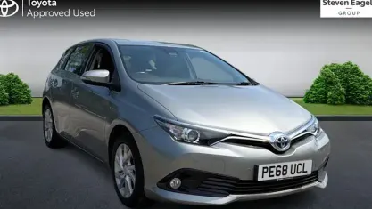 Used Toyota Auris Hybrid 136 HP (100 kW) 2019 Hatchback
