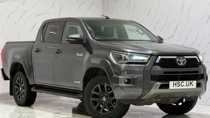 Używany Toyota HiLux 204 KM (150 kW) 2024 Pickup