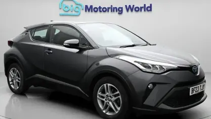 Second-hand Toyota C-HR 122 CP (89 kW) 2023 SUV
