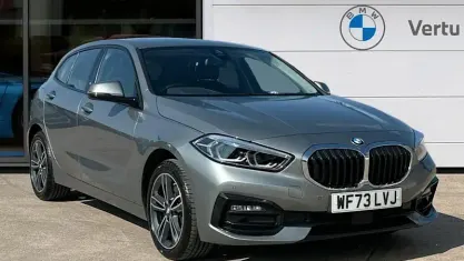 Used BMW 118 Sport Line 136 HP (100 kW) 2023 Grey Hatchback