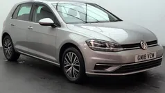 Used 2018 VW Golf VII SE Hatchback | £11,300 (Fair price)
