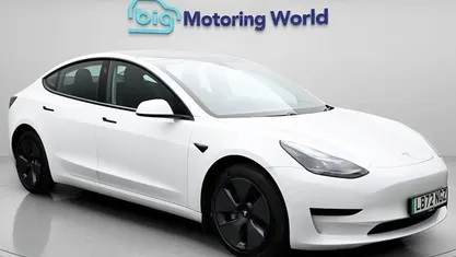 Used Tesla Model 3 RWD 222 kW (302 HP) 2022 White Sedan