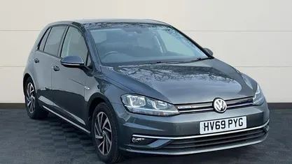Used VW Golf VII Match 131 HP (96 kW) 2019 Hatchback