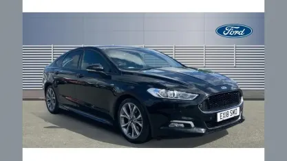 Begagnad Ford Mondeo ST-Line 180 HK (132 kW) 2018 Svart Halvkombi