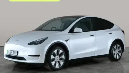 Usado Tesla Model Y RWD 219 kW (299 HP) 2024 SUV