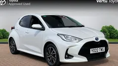 Used 2025 Toyota Yaris Hybrid Design Hatchback | £17,178 (Super price)