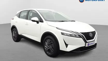 Used Nissan Qashqai Acenta Premium 140 HP (102 kW) 2023 White SUV