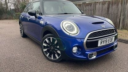 Używany Mini Cooper S Exclusive 192 KM (141 kW) 2020 Hatchback
