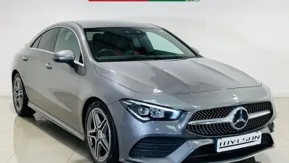 Begagnad Mercedes CLA180 AMG Line Premium 136 HK (100 kW) 2022 Sedan