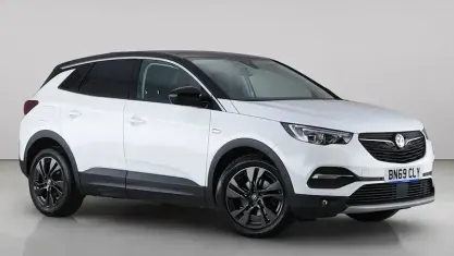 Used Vauxhall Grandland X SRi 131 HP (96 kW) 2021 SUV