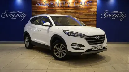 Used Hyundai Tucson SE 132 HP (97 kW) 2017 White SUV