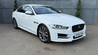 Used Jaguar XE R-Sport 179 HP (131 kW) 2019 Sedan