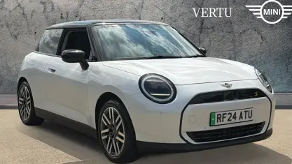 Used Mini Cooper Classic 160 kW (218 HP) 2026 Hatchback
