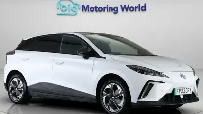 Usado MG MG4 EV Trophy 150 kW (204 CV) 2025 Utilitario