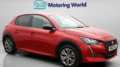 Used Peugeot e-208 Allure+ 100 kW (136 HP) 2023 Hatchback
