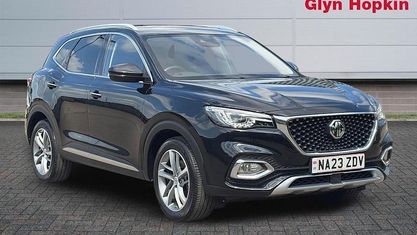 Begagnad MG HS Exclusive 162 HK (119 kW) 2023 Svart SUV