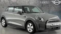 Used 2022 Mini Cooper Classic Hatchback | £17,097 (Good price)