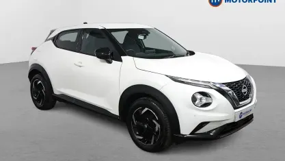 Used Nissan Juke N-Connecta 114 HP (83 kW) 2023 White SUV