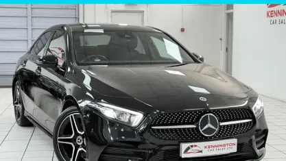 Usado Mercedes A180 Executive 136 HP (100 kW) 2022 Preto Sedan