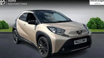 Used Toyota Aygo X Edition 72 HP (52 kW) 2023 Beige SUV