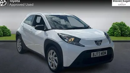 Used Toyota Aygo X PURE 72 HP (52 kW) 2025 SUV
