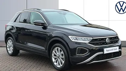Used 2025 VW T-Roc Match SUV | £21,895 (Fair price)