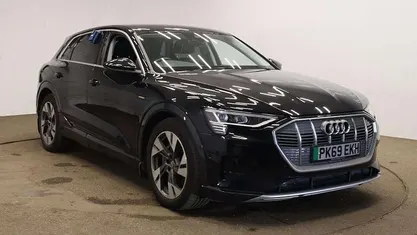 Used Audi e-tron 300 kW (408 HP) 2020 SUV
