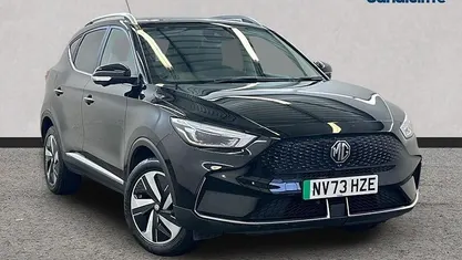 Metallic black pearl Used 2023 MG ZS Trophy Hatchback | £15,379 (Fair price)