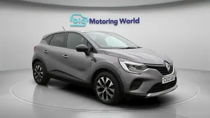 Used Renault Captur Evolution 145 HP (106 kW) 2023 Grey SUV
